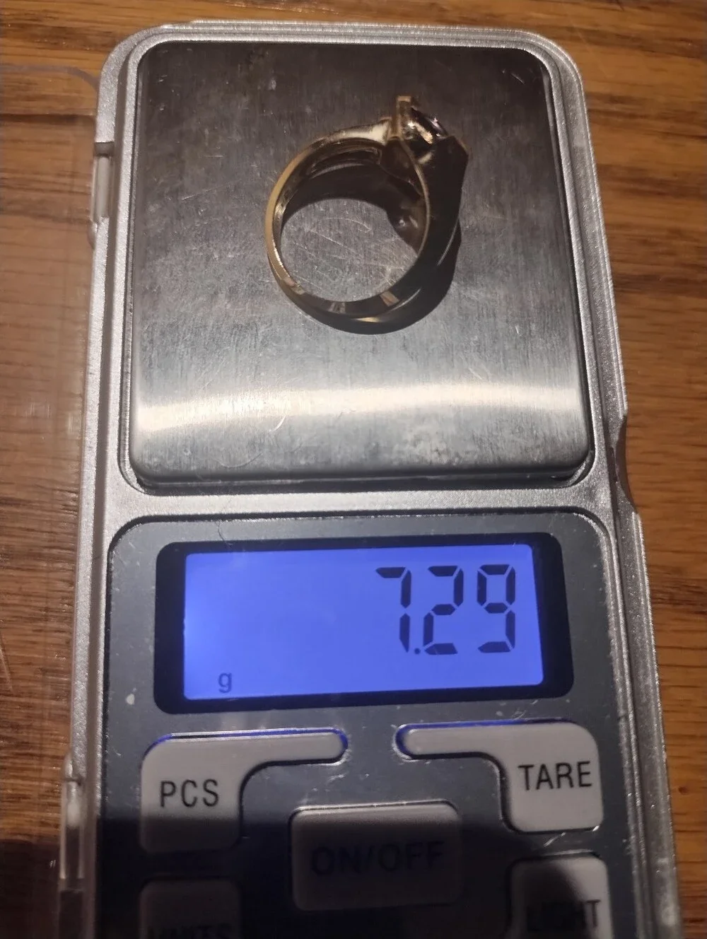 14kt gold ring